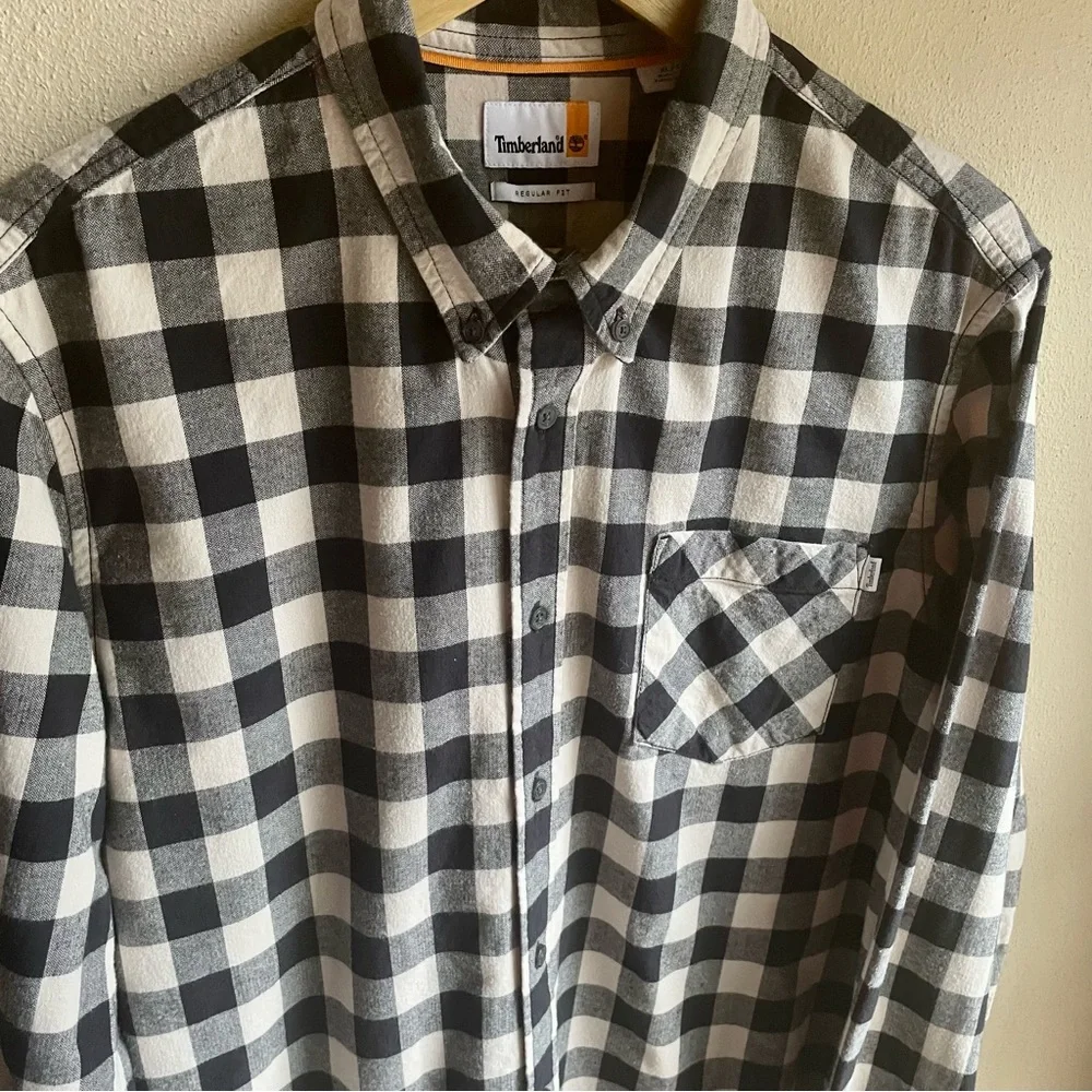 Timberland Flannel/ Chambray Buffalo Check Button-down Shirt. Cream/ Black XL